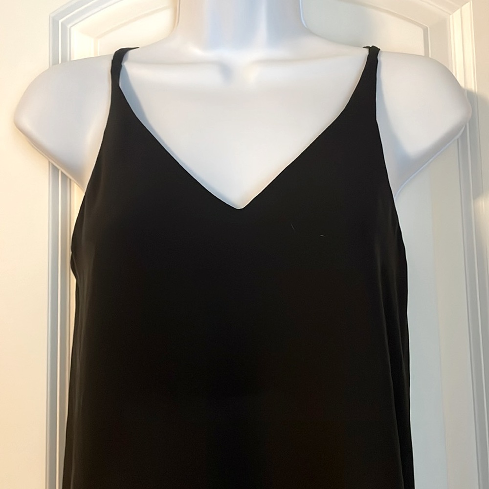 ✨ Reversible Top Shop Tank - Picture 4 of 7